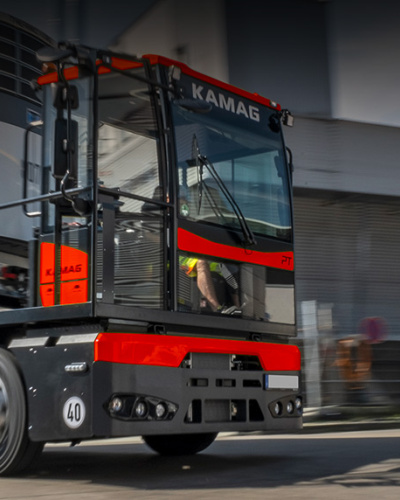 The KAMAG PT logistic yard tractor
