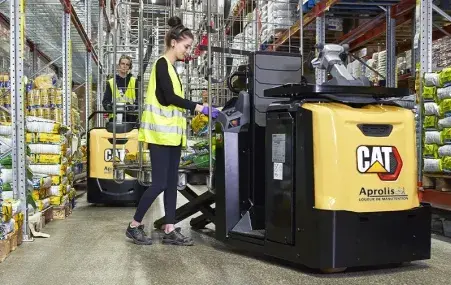 Préparateur de commandes au sol à levée ergonomique NO12N2F(P)-NO20N2X(P)