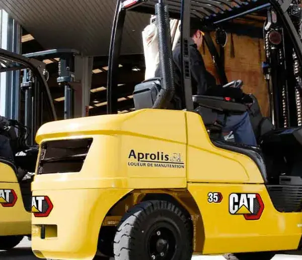 chariot-cat-aprolis