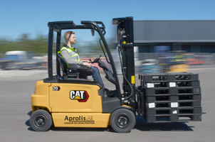 Chariot élévateur CAT