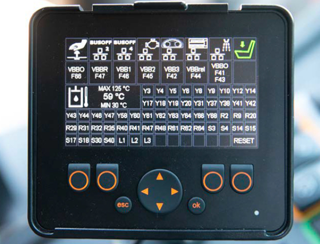 Balayeuse de voirie aux commandes et outils de diagnostic simplifiés