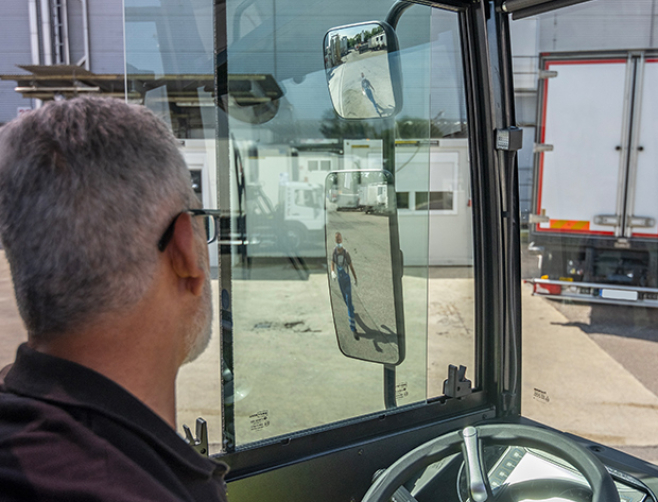 rétroviseur dans la cabine