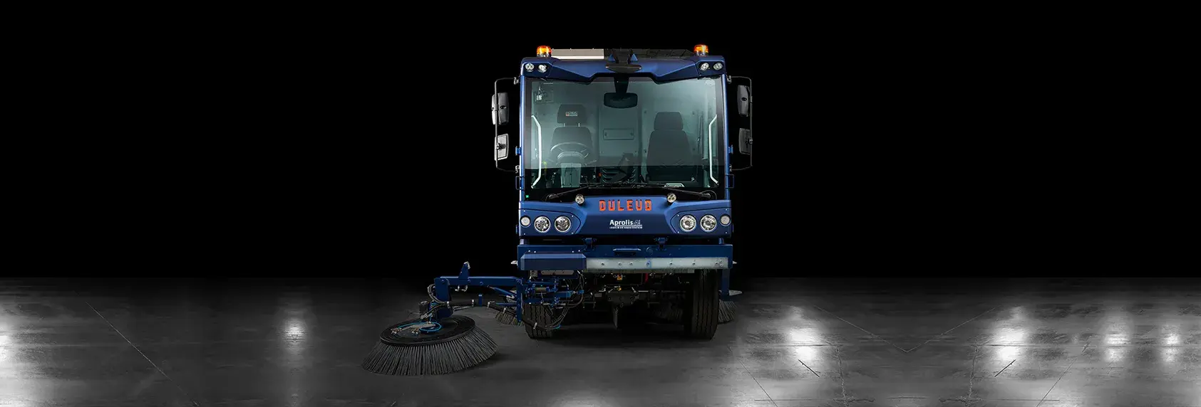 Balayeuse de voirie DULEVO : la solution idéale pour un nettoyage efficace